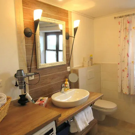 Κατάλυμα σε φάρμα Straeublhof *