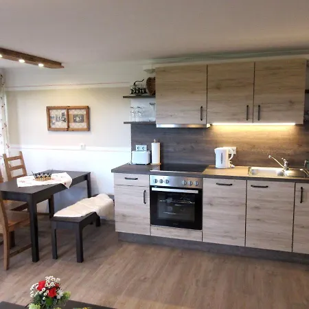 Κατάλυμα σε φάρμα Straeublhof *